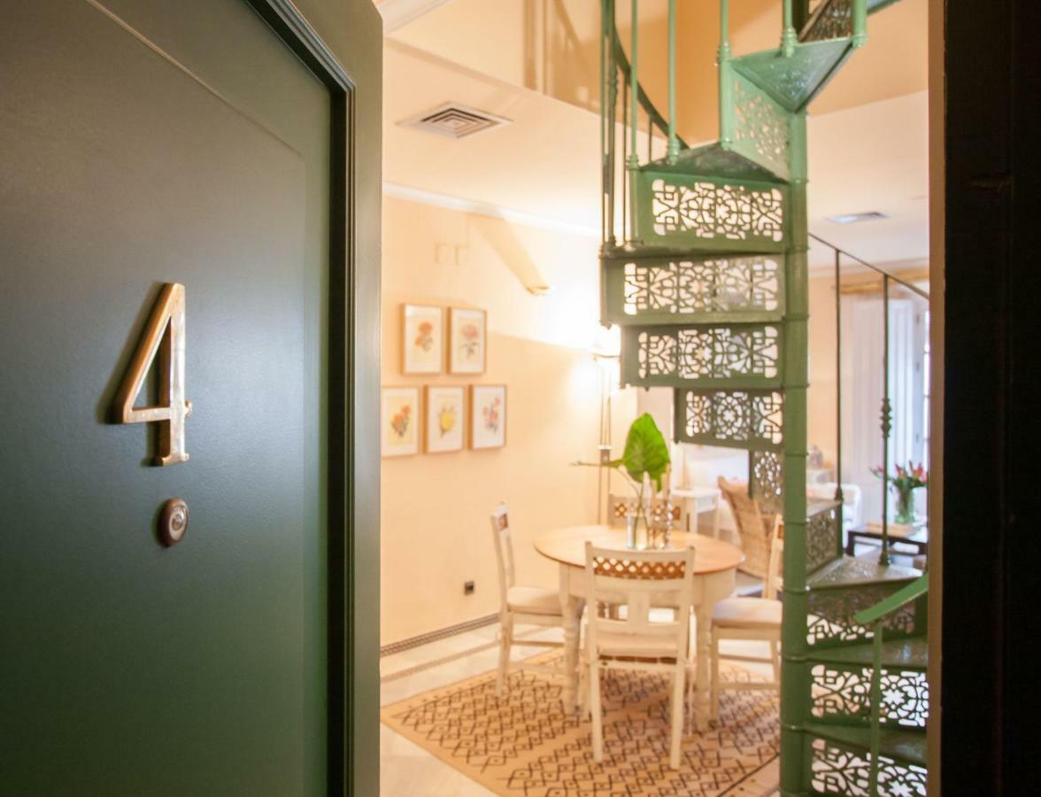 Ferienwohnung Botanic Duplex Terrace 5 Pax Sevilla Exterior foto